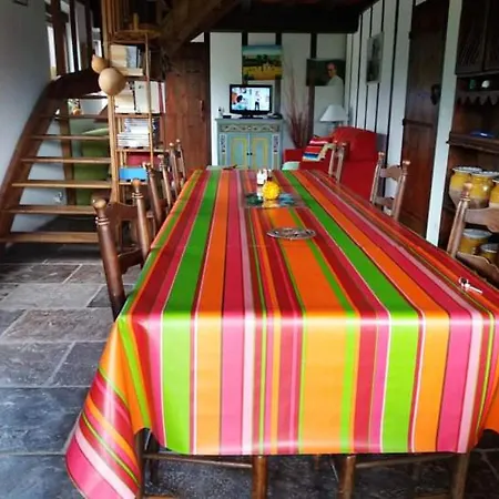 Maison De 3 Chambres Avec Terrasse Amenagee Et Wifi A Vakantiehuis *